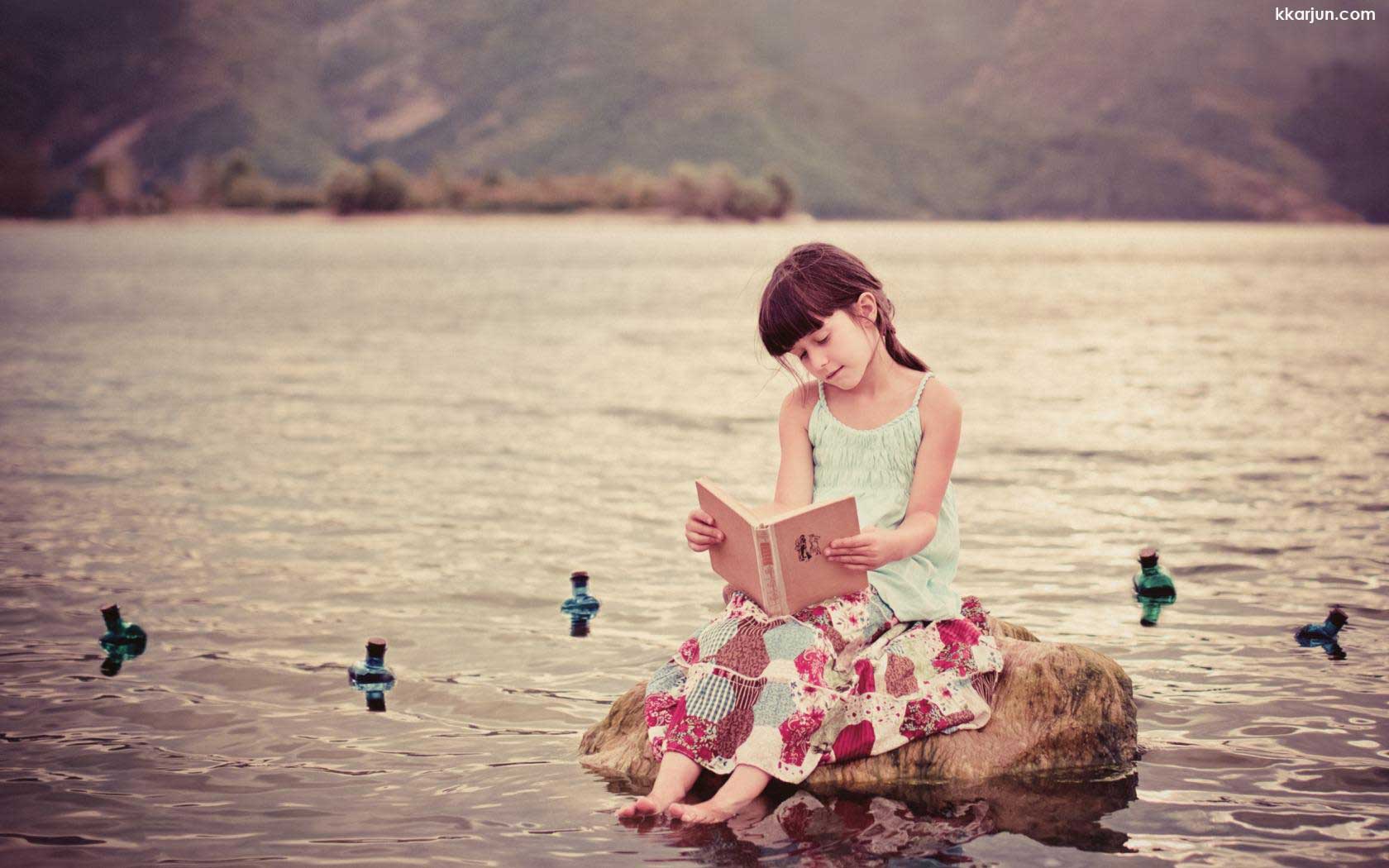 Book Reading Girl